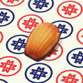 Classic Signature madeleine by MADÉ, golden shell served upside down